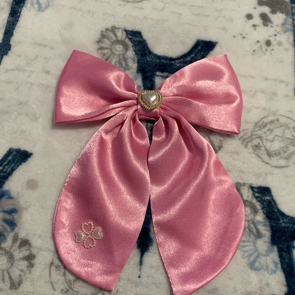 Handmade bows:)!!